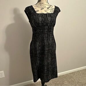Gorgeous Black and White Calvin Klein Sheath Dress Size 4